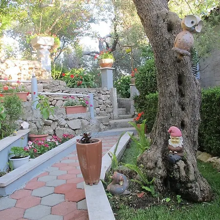 Ivan & Tonka 아파트