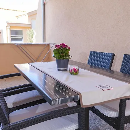 아파트 Ivan & Tonka 투체피